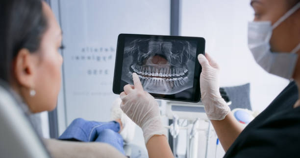 Licensed Invisalign Clear Aligners service in Glendale, CA - Smile Center Dentistry